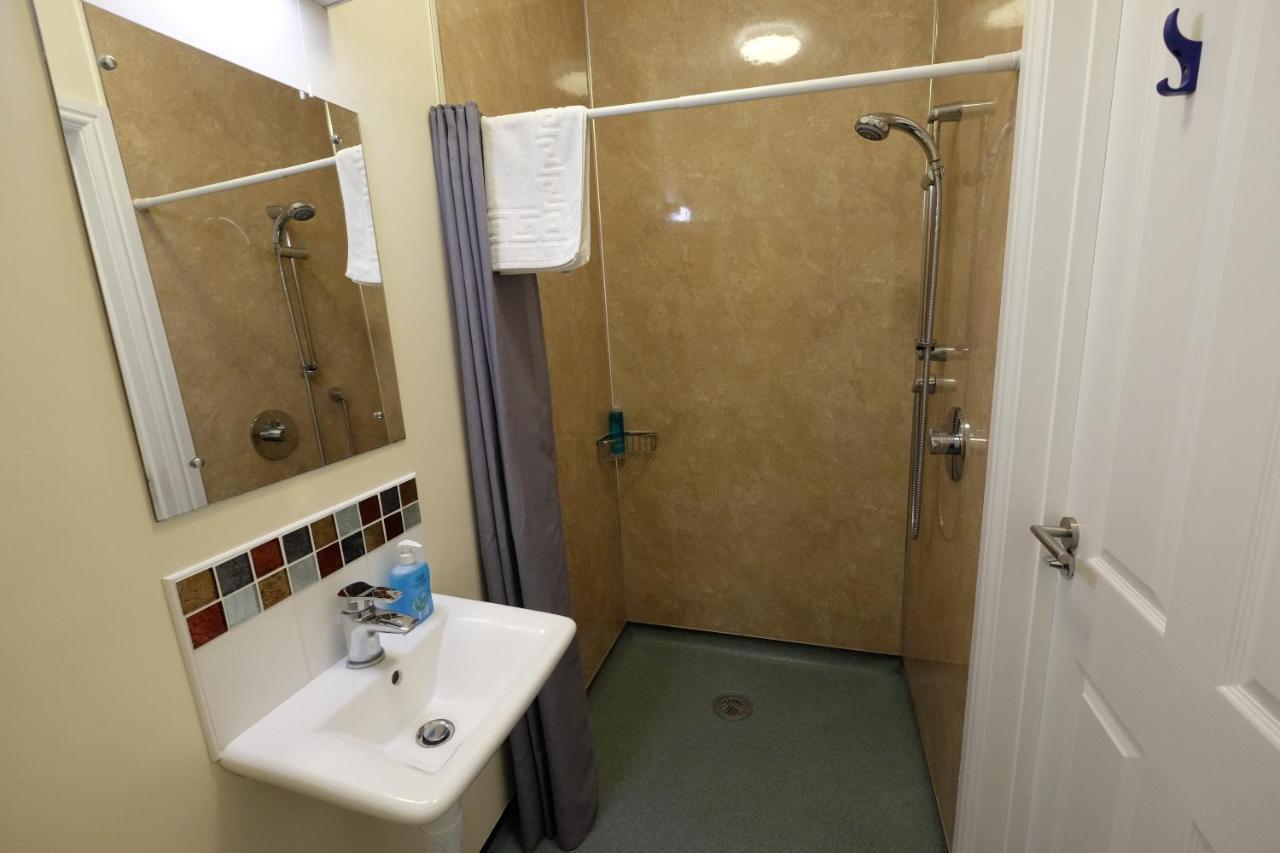 Wayfarers Independent Hostel Penrith Zewnętrze zdjęcie